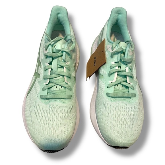 NEW || Asics Gel GT 2000 8.5 Womens Running Shoes (D Wide) - Picture 2 of 7